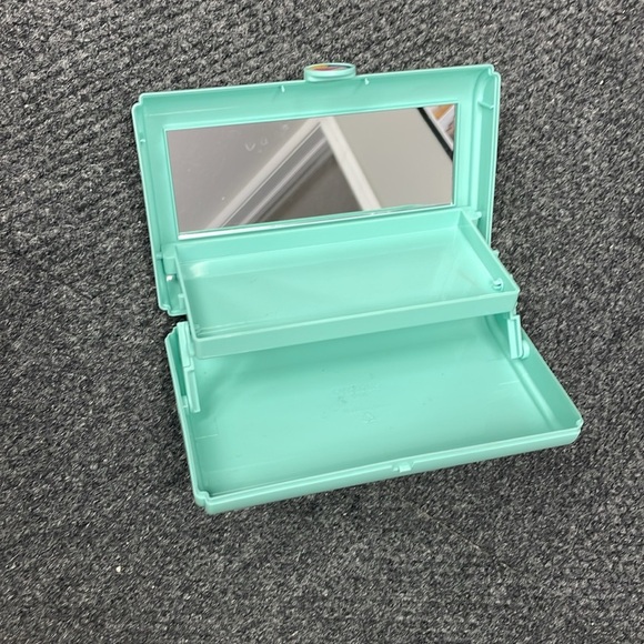 Caboodles Mint Green Small Makeup Jewelry Box Trinket Storage Case Mirror Retro - Picture 3 of 5